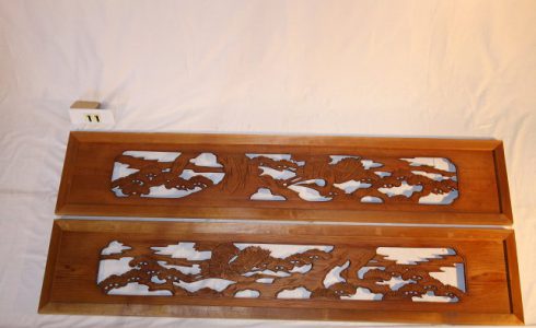 木製彫刻欄間（ランマ）一対　風景「城・松・海」画像